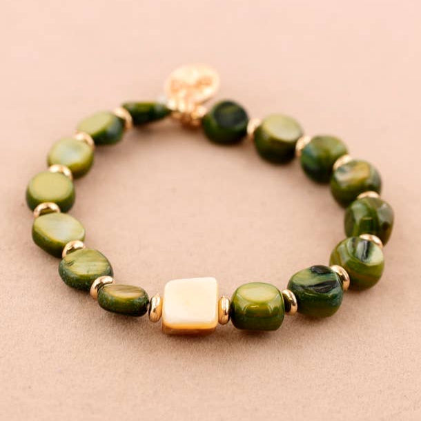 DINA kagyló gyöngyös karkötő - zöld