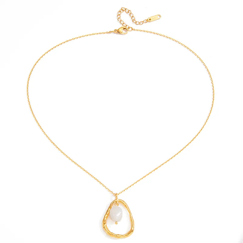 18K aranyozott nemesacél női nyaklánc szabálytalan formájú medállal és valódi édesvízi gyönggyel 45CM
